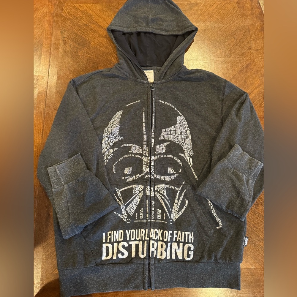 Men’s Small Disney Starwars Zip Up Hoodie
